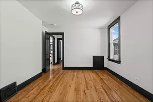 10119 S Wentworth Ave, Chicago, IL 60628 - Photo 13