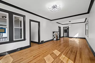 10119 S Wentworth Avenue, Chicago, IL 60628 - Photo 5