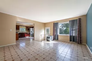 4 N 270 9th Ave, Addison, IL 60101 - Photo 5