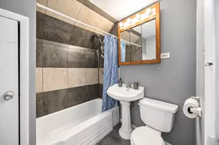 4953 S Artesian Ave, Chicago, IL 60632 - Photo 17