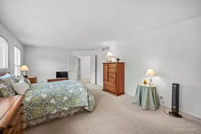 5722 Windsor Court, Rolling Meadows, IL 60008 - Photo 19
