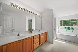 5722 Windsor Ct, Rolling Meadows, IL 60008 - Photo 21