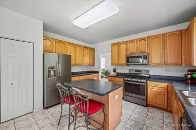 5722 Windsor Court, Rolling Meadows, IL 60008 - Photo 9