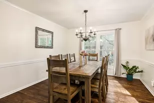 129 Branchwood Dr, Schaumburg, IL 60193 - Photo 13