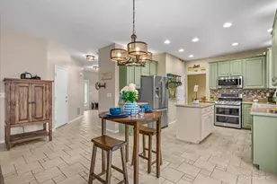 2693 Bull Run Dr, Aurora, IL 60503 - Photo 13