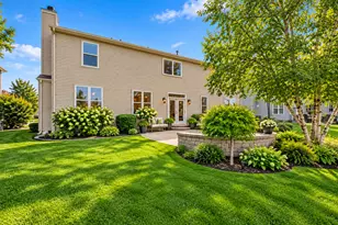 2693 Bull Run Dr, Aurora, IL 60503 - Photo 35