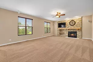 2693 Bull Run Dr, Aurora, IL 60503 - Photo 15