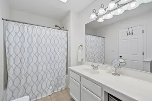 706 Silver Fox Dr, Joliet, IL 60431 - Photo 19