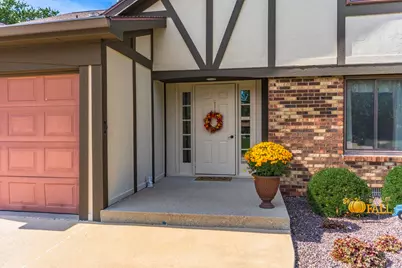 11 Brandywine Court #11, Bloomington, IL 61704 - Photo 3