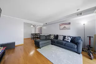 6549 W 64th Pl, Chicago, IL 60638 - Photo 5