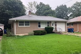 1333 Eastview Dr, Waukegan, IL 60085 - Photo 3