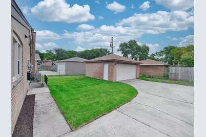 10107 Lawrence Court, Oak Lawn, IL 60453 - Photo 37