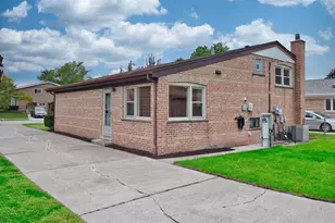 10107 Lawrence Ct, Oak Lawn, IL 60453 - Photo 43