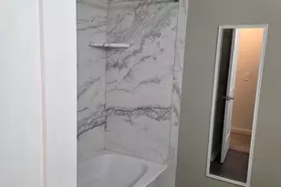 50 Lambert Dr, Schaumburg, IL 60193 - Photo 17