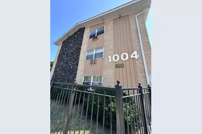1004 Des Plaines Avenue #11, Forest Park, IL 60130 - Photo 1