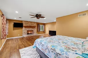 4 Auburn Ln, Barrington Hills, IL 60010 - Photo 15