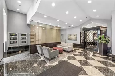 111 W Maple Street #3101, Chicago, IL 60610 - Photo 27