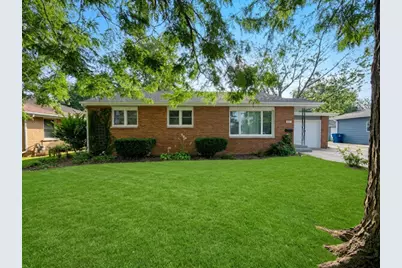 448 Dennis Avenue, Bradley, IL 60915 - Photo 1