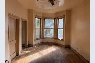 5140 S Emerald Avenue, Chicago, IL 60609 - Photo 5