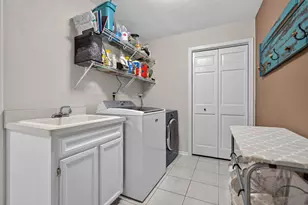 9176 Forest Ridge Dr, Roscoe, IL 61073 - Photo 21