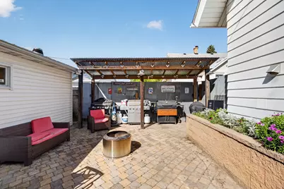 210 S 10th Street, Rochelle, IL 61068 - Photo 21