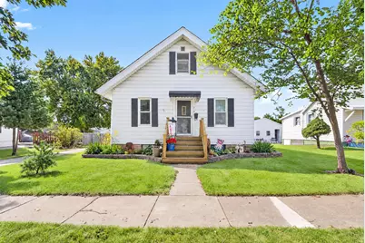 210 S 10th Street, Rochelle, IL 61068 - Photo 1