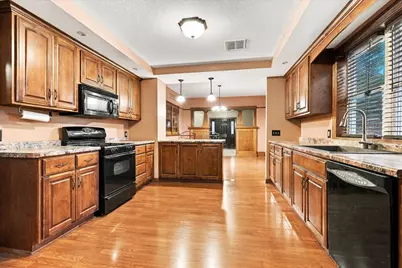 311 E Jefferson Street, Clifton, IL 61727 - Photo 9