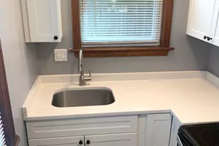 10931 S Artesian Ave, Chicago, IL 60655 - Photo 7