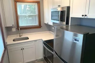 10931 S Artesian Ave, Chicago, IL 60655 - Photo 5