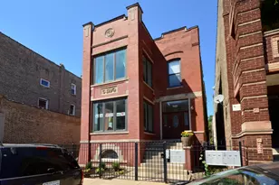 2554 W Augusta Blvd, Chicago, IL 60622 - Photo 1