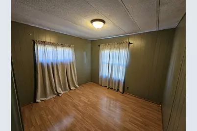 100 S East Street, Chicago, IL 62898 - Photo 25