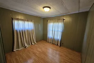 100 S East St, Chicago, IL 62898 - Photo 25