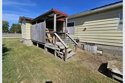 100 S East Street, Chicago, IL 62898 - Photo 9