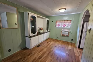 100 S East St, Chicago, IL 62898 - Photo 15