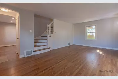 1335 Briar Court, Des Plaines, IL 60018 - Photo 3