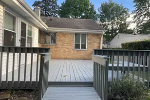 1948 Lincoln Ave, Northbrook, IL 60062 - Photo 17
