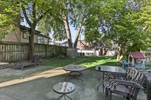10330 S Artesian Ave, Chicago, IL 60655 - Photo 19