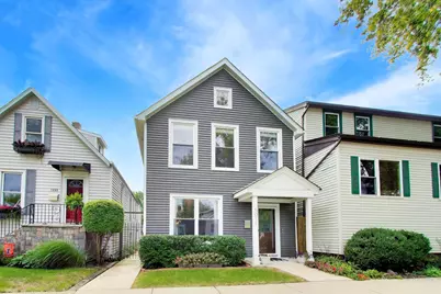 5011 W Strong Street, Chicago, IL 60630 - Photo 1