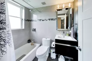 5011 W Strong St, Chicago, IL 60630 - Photo 13