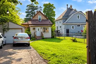 2903 Gabriel Ave, Zion, IL 60099 - Photo 5