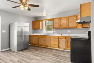 702 4th Ave, Ottawa, IL 61350 - Photo 35