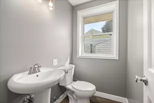 702 4th Ave, Ottawa, IL 61350 - Photo 33