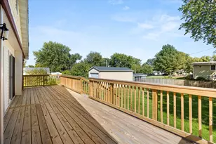 702 4th Ave, Ottawa, IL 61350 - Photo 7