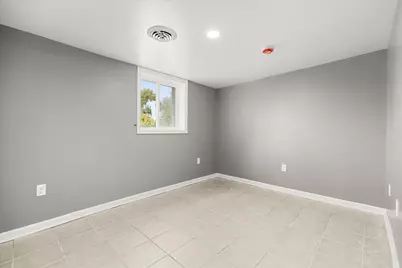 702 4th Avenue, Ottawa, IL 61350 - Photo 25