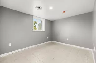 702 4th Ave, Ottawa, IL 61350 - Photo 25