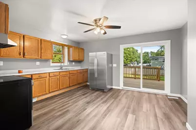 702 4th Avenue, Ottawa, IL 61350 - Photo 17