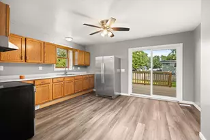 702 4th Ave, Ottawa, IL 61350 - Photo 17