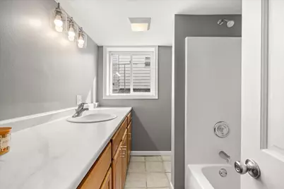 702 4th Avenue, Ottawa, IL 61350 - Photo 39