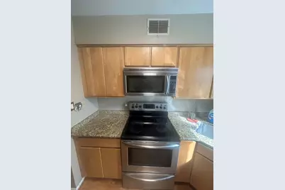 67 Kimbark Road #1, Riverside, IL 60546 - Photo 5