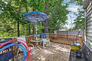 2831 Collins St, Rockford, IL 61109 - Photo 13